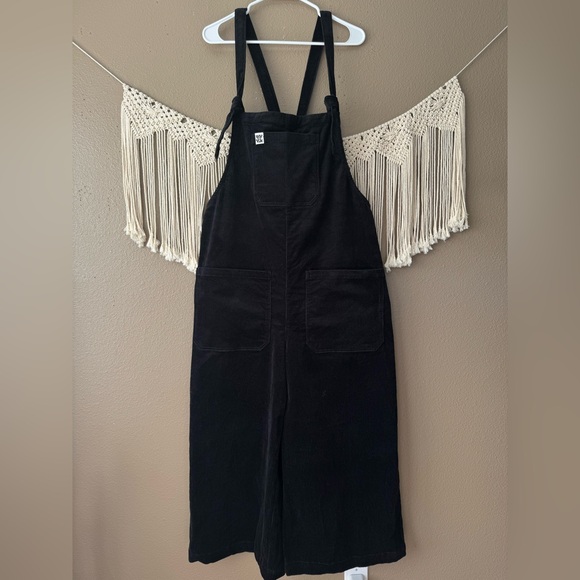 Lucy & Yak Jenny Dungaree overalls jumpsuit ORGANIC CORDUROY Black NWT Size 16R - Picture 2 of 12